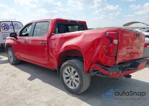 2024 Chevrolet Silverado 1500 2Wd Short Bed Custom z USA, uszkodzony, nr VIN 3GCPABEK8RG110692